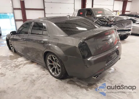 2018 Chrysler 300 300S z USA, uszkodzony, nr VIN 2C3CCABG6JH244774